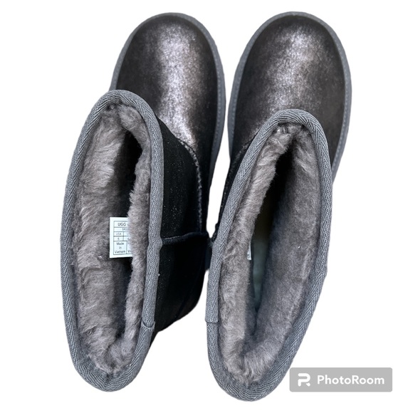 Ugg Classic II metal metallic glitter Youth Big Kid 5 fits women’s size 6.5 NEW - Picture 5 of 7